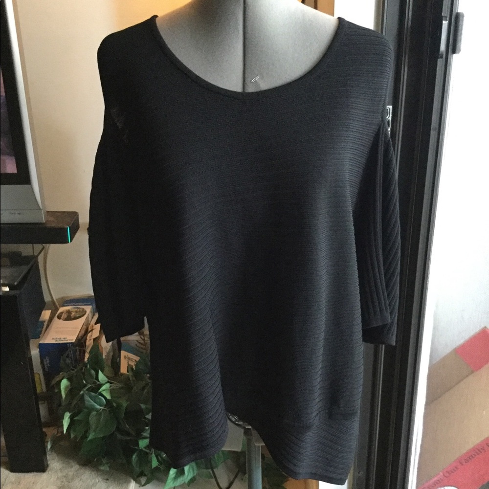 LB 3 Quarter Sleeve Off The Shoulder Sweater Shirt